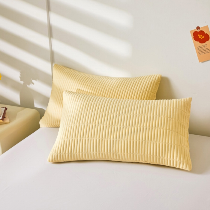 91家纺网 家纺一手货源 找家纺 水洗棉麻床盖大豆纤维夹棉加厚宿舍铺盖两用床单床裙保护垫鹅黄色