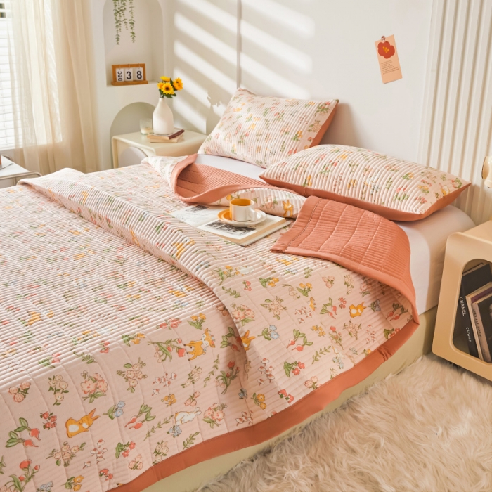 91家纺网 家纺一手货源 找家纺 水洗棉麻床盖大豆纤维夹棉加厚宿舍铺盖两用床单床裙保护垫花中鹿