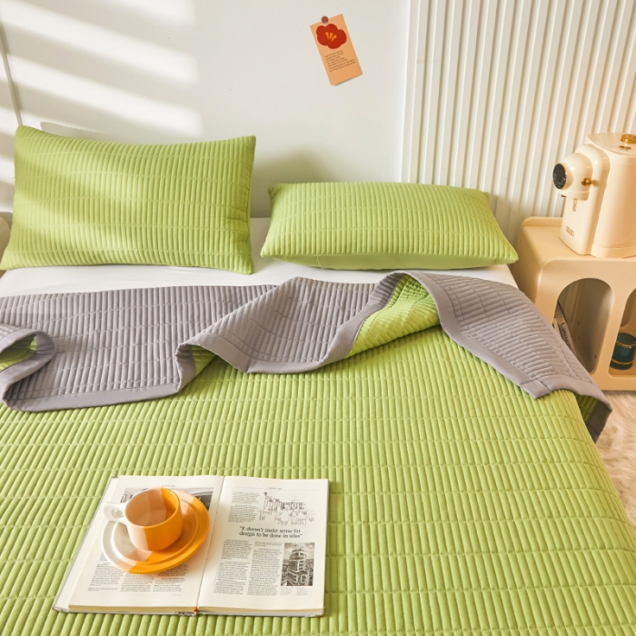91家纺网 家纺一手货源 找家纺 水洗棉麻床盖大豆纤维夹棉加厚宿舍铺盖两用床单床裙保护垫 牛油果绿