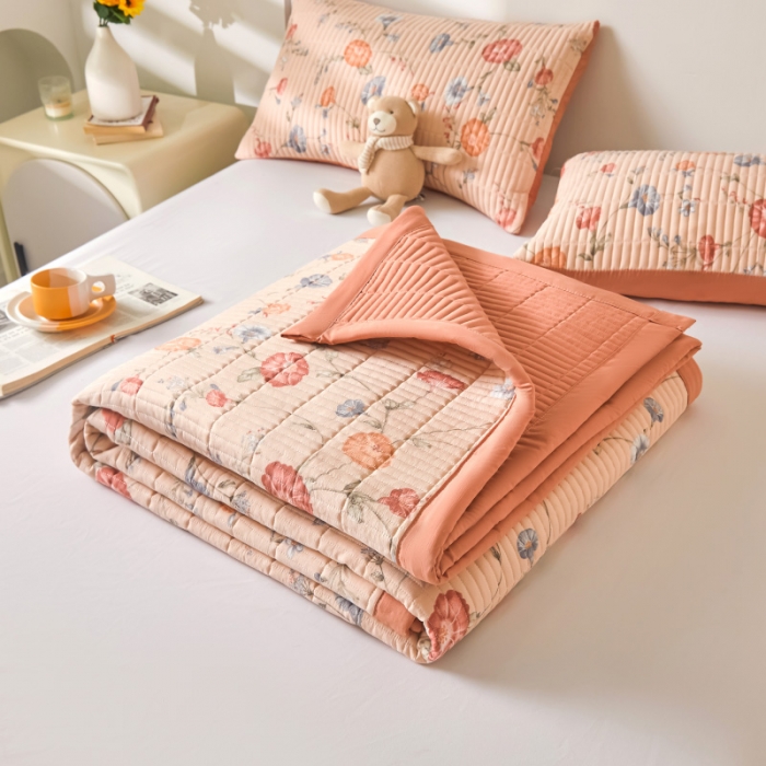 91家纺网 家纺一手货源 找家纺 水洗棉麻床盖大豆纤维夹棉加厚宿舍铺盖两用床单床裙保护垫牵牛花