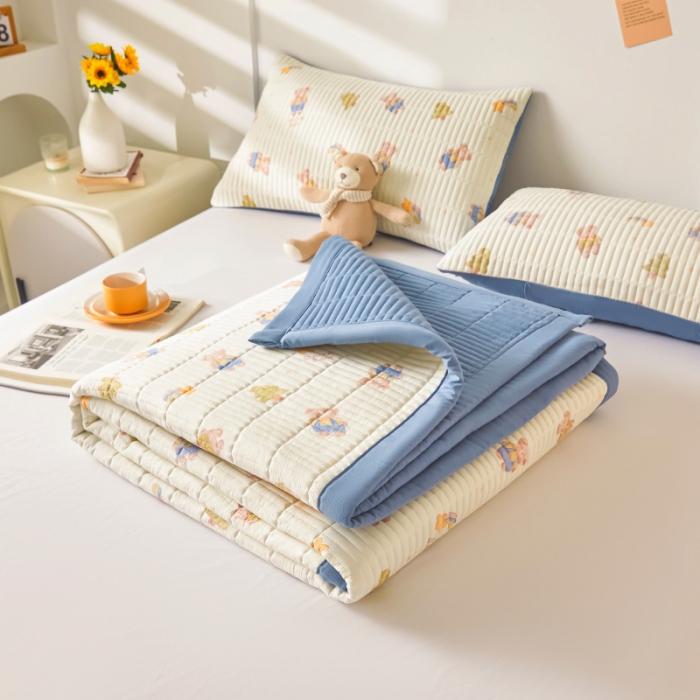91家纺网 家纺一手货源 找家纺 水洗棉麻床盖大豆纤维夹棉加厚宿舍铺盖两用床单床裙保护垫 童话乐园