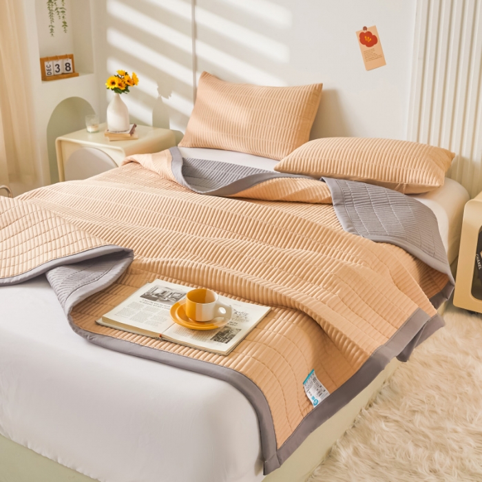 91家纺网 家纺一手货源 找家纺 水洗棉麻床盖大豆纤维夹棉加厚宿舍铺盖两用床单床裙保护垫 香槟色