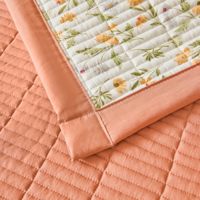 91家纺网 家纺一手货源 找家纺 水洗棉麻床盖大豆纤维夹棉加厚宿舍铺盖两用床单床裙保护垫 小碎花