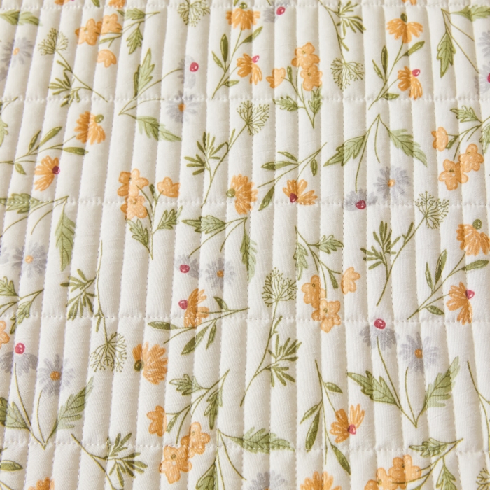 91家纺网 家纺一手货源 找家纺 水洗棉麻床盖大豆纤维夹棉加厚宿舍铺盖两用床单床裙保护垫 小碎花