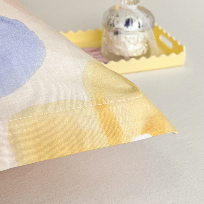 91家纺网 家纺一手货源 找家纺 绵庭 2023新款全棉印花枕套 花蜜悠然