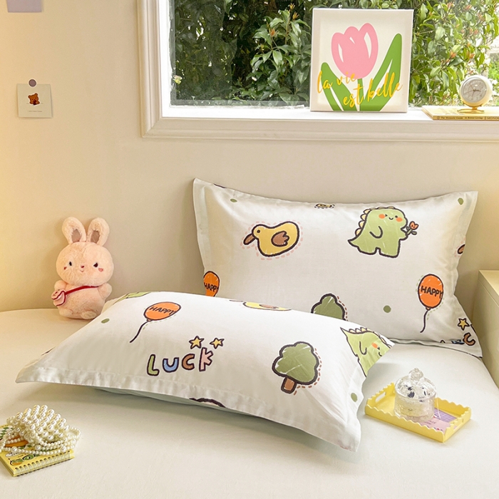 91家纺网 家纺一手货源 找家纺 绵庭 2023新款全棉印花枕套 欢乐牧场