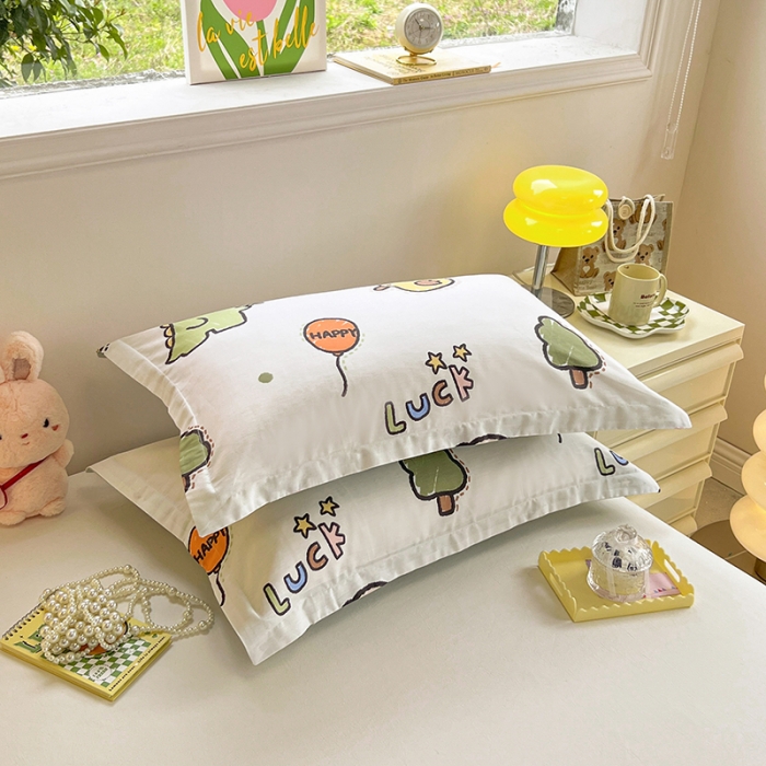 91家纺网 家纺一手货源 找家纺 绵庭 2023新款全棉印花枕套 欢乐牧场