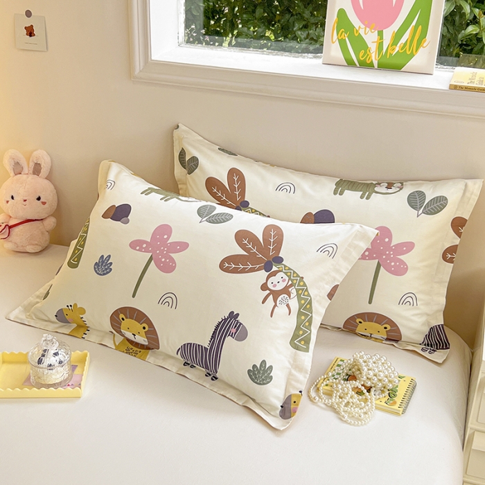 91家纺网 家纺一手货源 找家纺 绵庭 2023新款全棉印花枕套 野生动物园