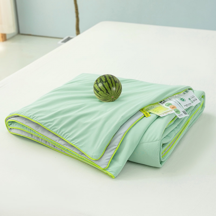 91家纺网 家纺一手货源 找家纺 钰博家纺 瓜瓜夏凉被 果绿+浅灰