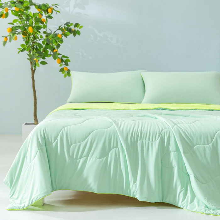 91家纺网 家纺一手货源 找家纺 钰博家纺 瓜瓜夏凉被 果绿+草绿