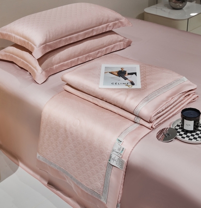 91家纺网 家纺一手货源 找家纺 新款80支奥地利天丝夏被四件套莱赛尔蚕丝空调芯被天丝夏凉被子 米兰-粉色