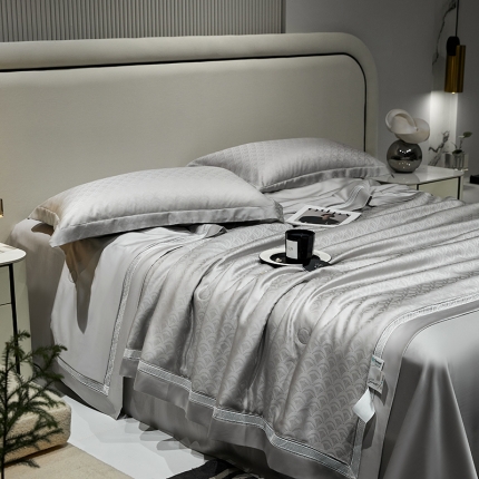 91家纺网 家纺一手货源 找家纺 新款80支奥地利天丝夏被四件套莱赛尔蚕丝空调芯被天丝夏凉被子