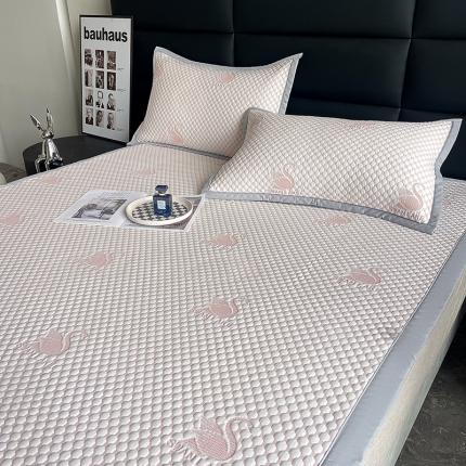 91家纺网 家纺一手货源 找家纺 （总）花漾家居 2023新款A类轻奢宽边海洋丝凉感丝针织凉席三件套