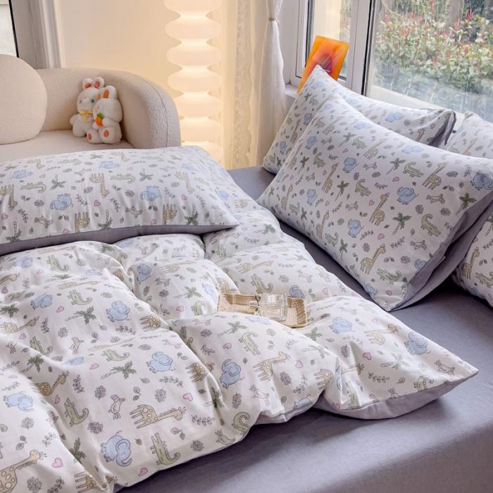 91家纺网 家纺一手货源 找家纺 苏东来2023全棉母婴双层纱印花四件套长绒纯棉麻色织提花磨毛夏被四件套 童乐园