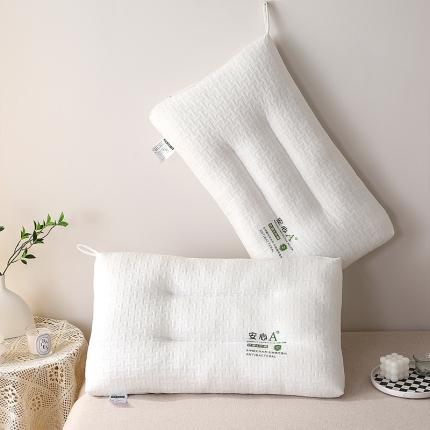 91家纺网 家纺一手货源 找家纺 梦叶草 2023新款安心颗粒按摩SPA枕黄小豆护颈枕 安心颗粒按摩枕
