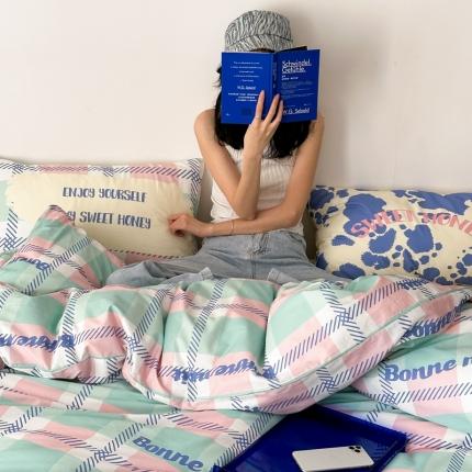 91家纺网 家纺一手货源 找家纺 （总）桃喜 2024新款甜辣潮酷数码印花全棉四件套-风格二