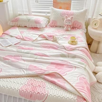 91家纺网 家纺一手货源 找家纺 （总）慕澄2023新款小版床裙款雪纺乳胶凉席夏被四件套