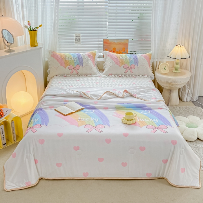 91家纺网 家纺一手货源 找家纺 （总）慕澄2023新款小版床裙款雪纺乳胶凉席夏被四件套