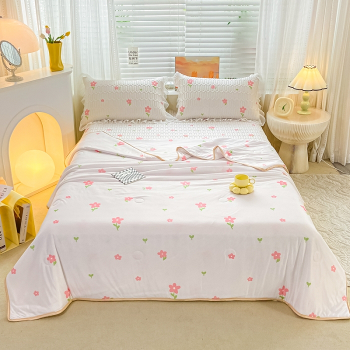 91家纺网 家纺一手货源 找家纺 慕澄2023新款小版床裙款雪纺乳胶凉席夏被四件套 点点小花