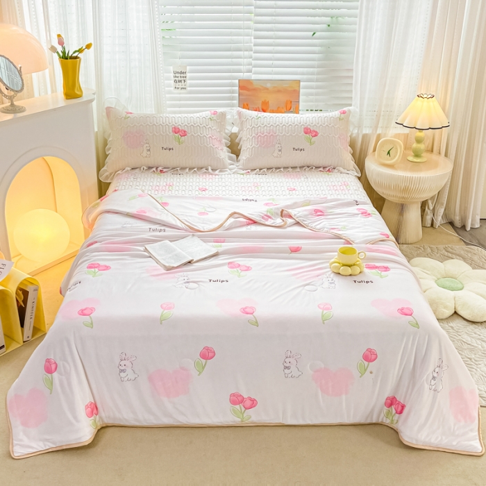 91家纺网 家纺一手货源 找家纺 慕澄2023新款小版床裙款雪纺乳胶凉席夏被四件套 花花小兔