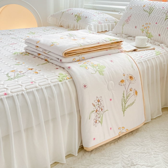 91家纺网 家纺一手货源 找家纺 慕澄2023新款小版床裙款雪纺乳胶凉席夏被四件套 轻舞飞扬