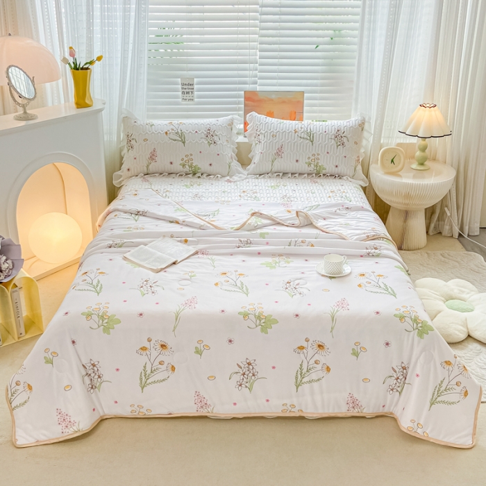 91家纺网 家纺一手货源 找家纺 慕澄2023新款小版床裙款雪纺乳胶凉席夏被四件套 轻舞飞扬