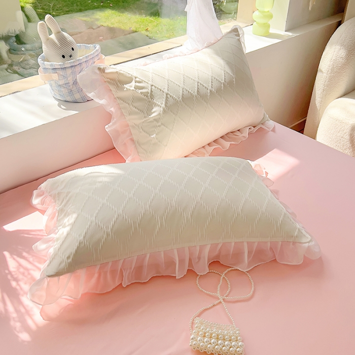 91家纺网 家纺一手货源 找家纺 沐慕 2023新款四件套芝芝系列 芝芝白桃