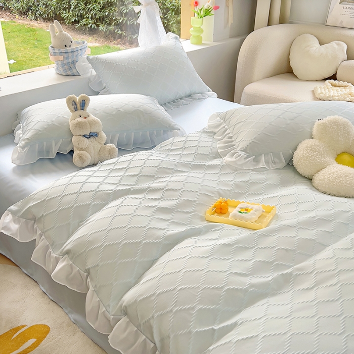 91家纺网 家纺一手货源 找家纺 沐慕 2023新款四件套芝芝系列 芝芝蓝蓝