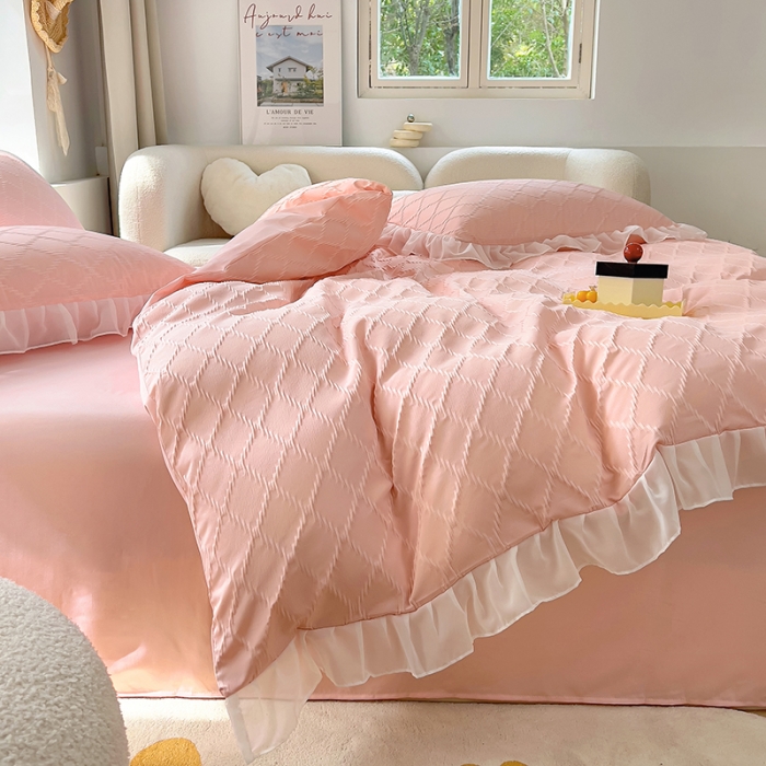 91家纺网 家纺一手货源 找家纺 沐慕 2023新款四件套芝芝系列 芝芝莓莓