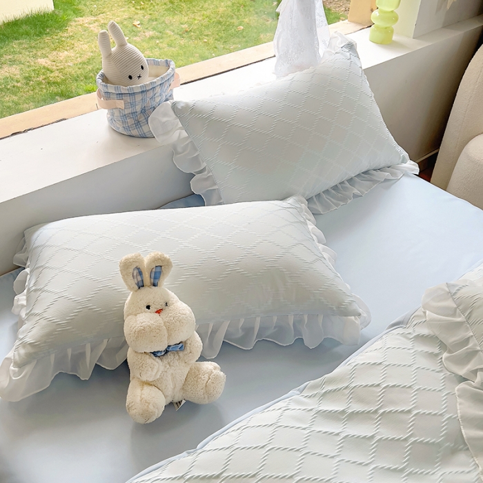 91家纺网 家纺一手货源 找家纺 沐慕 2023新款四件套芝芝系列 芝芝蓝蓝