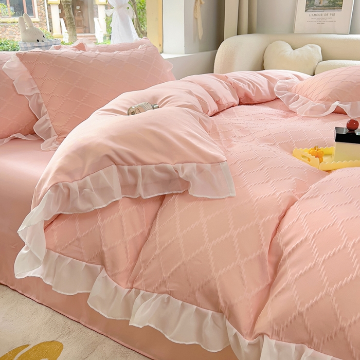 91家纺网 家纺一手货源 找家纺 沐慕 2023新款四件套芝芝系列 芝芝莓莓