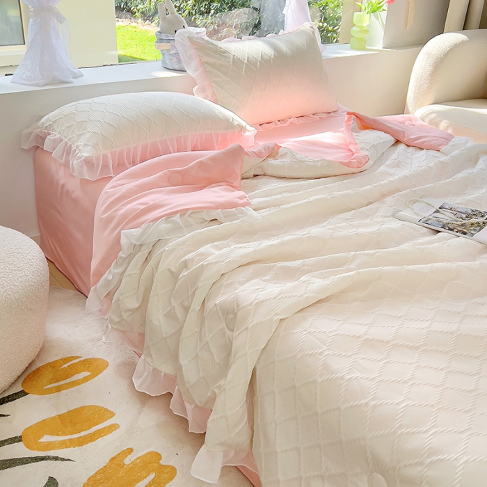 91家纺网 家纺一手货源 找家纺 沐慕 2023新款立体双层纱提花夏被四件套 芝芝白桃