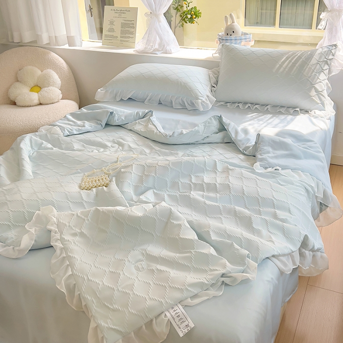 91家纺网 家纺一手货源 找家纺 沐慕 2023新款立体双层纱提花夏被四件套 芝芝蓝蓝