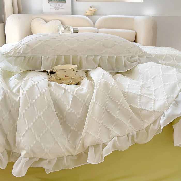 91家纺网 家纺一手货源 找家纺 沐慕 2023新款立体双层纱提花夏被四件套 芝芝奶绿