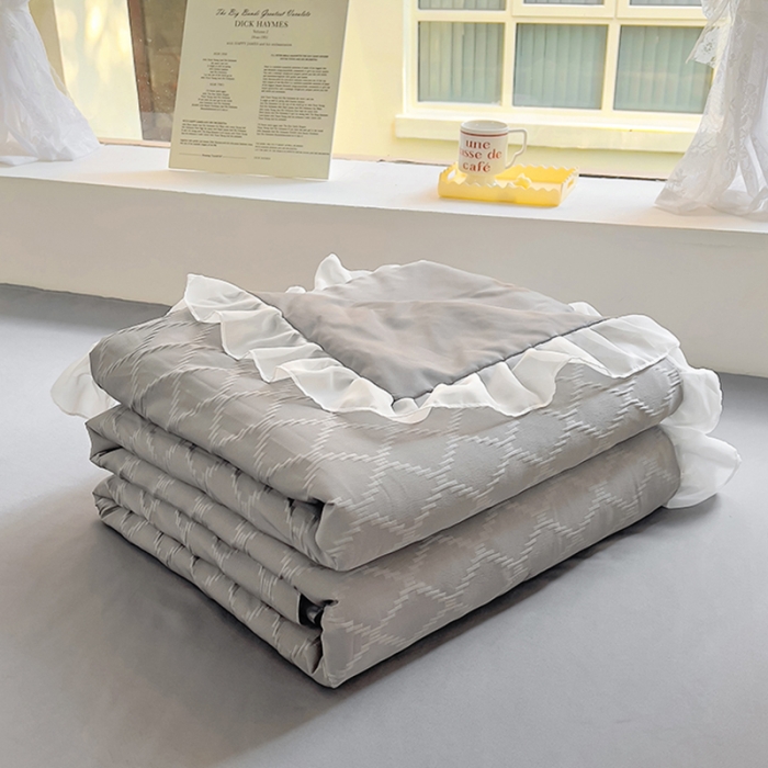 91家纺网 家纺一手货源 找家纺 沐慕 2023新款立体双层纱提花夏被四件套 芝芝乌龙