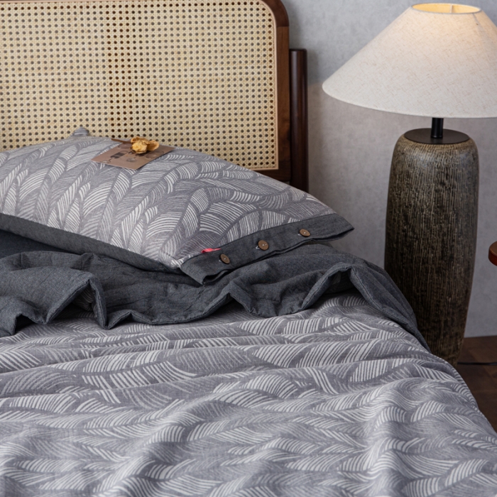 91家纺网 家纺一手货源 找家纺 （总）安莱生活 2023双层纱复古大提花系列落叶缤纷夏被及夏被四件套