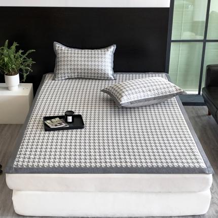 91家纺网 家纺一手货源 找家纺 沐慕 2023新款提花冰丝席 千鸟格-灰