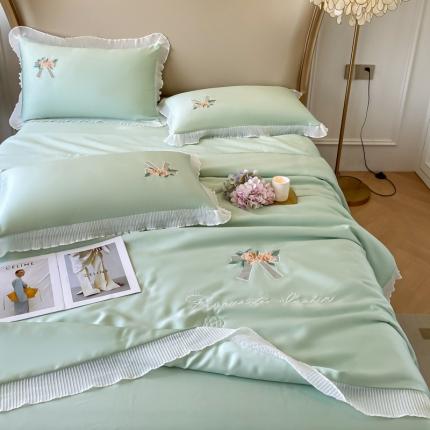 伊人居2024新款玫瑰花蝶刺绣水洗真丝夏被四件套玫瑰花碟清爽绿