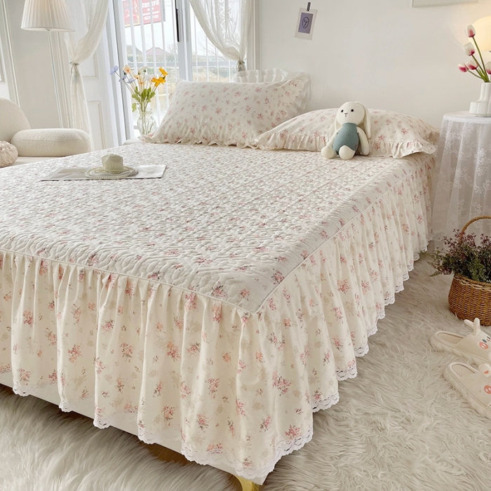 91家纺网 家纺一手货源 找家纺 忘忧草  2023新款13372全棉夹棉床笠式床裙纯棉 屋顶花园