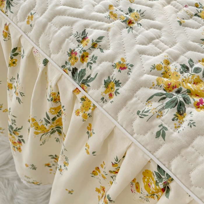 91家纺网 家纺一手货源 找家纺 忘忧草  2023新款13372全棉夹棉床笠式床裙纯棉 温迪