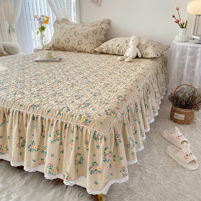 91家纺网 家纺一手货源 找家纺 忘忧草  2023新款13372全棉夹棉床笠式床裙纯棉 夏遇-棕