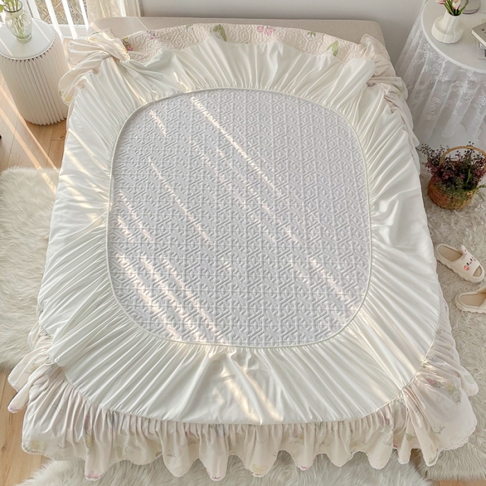 91家纺网 家纺一手货源 找家纺 忘忧草  2023新款13372全棉夹棉床笠式床裙纯棉 园林兔-玉