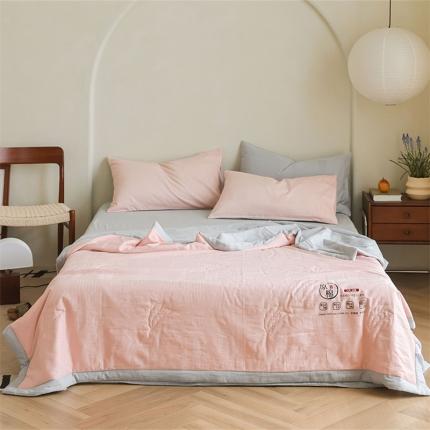 91家纺网 家纺一手货源 找家纺 北欧良品 2023新款大豆55%-40S水洗提花夏被 肉粉+本灰