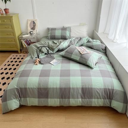 91家纺网 家纺一手货源 找家纺 北欧良品 2023新款AB版水洗棉四件套 灰绿大格+茶绿色