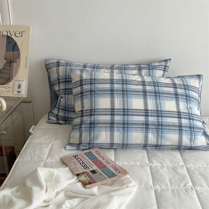 91家纺网 家纺一手货源 找家纺 北欧良品 2023新款AB版水洗棉四件套 春彩蓝格+月白蓝