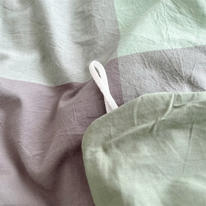 91家纺网 家纺一手货源 找家纺 北欧良品 2023新款AB版水洗棉四件套 灰绿大格+茶绿色