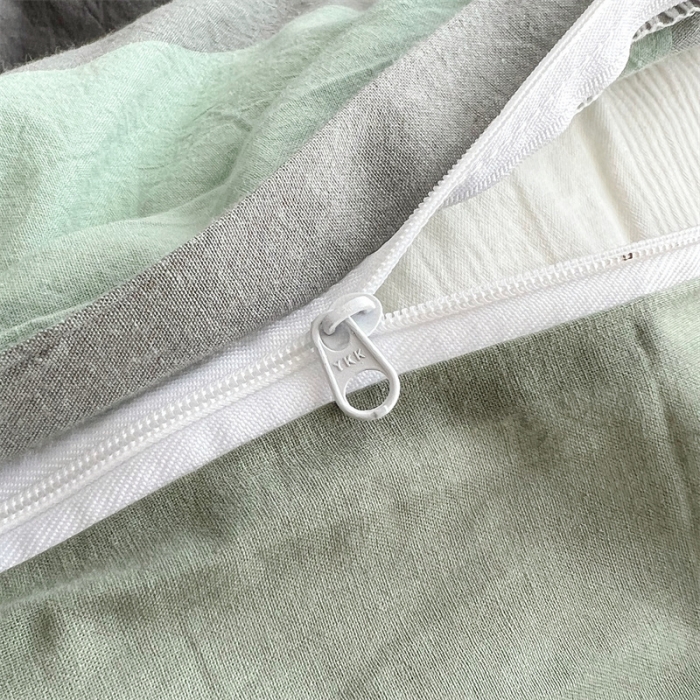 91家纺网 家纺一手货源 找家纺 北欧良品 2023新款AB版水洗棉四件套 灰绿大格+茶绿色