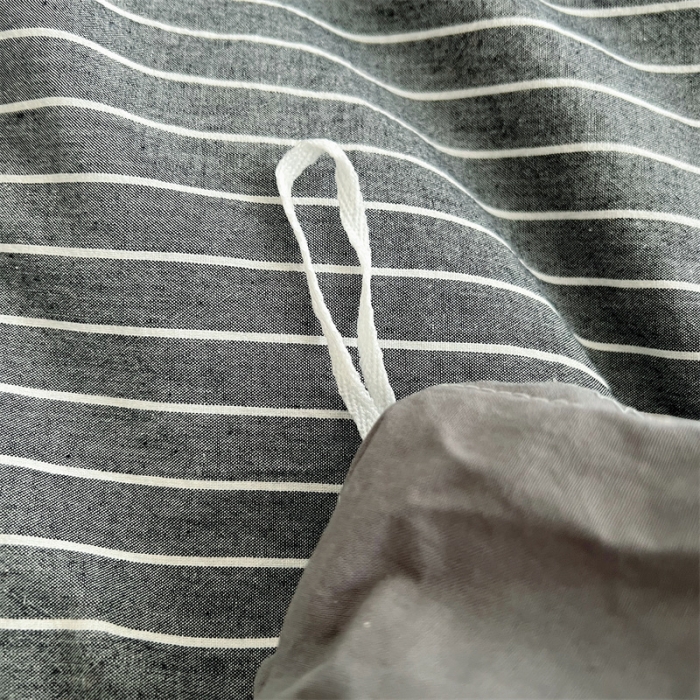 91家纺网 家纺一手货源 找家纺 北欧良品 2023新款AB版水洗棉四件套 灰细条+岩石灰