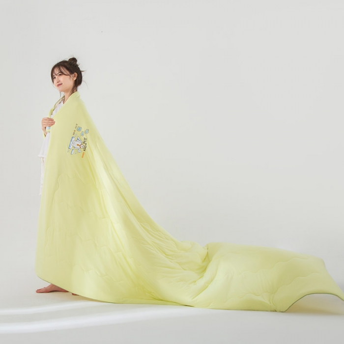 91家纺网 家纺一手货源 找家纺 被靠被 2023新款冰冰熊夏凉被空调被子直播 柠檬黄+米黄