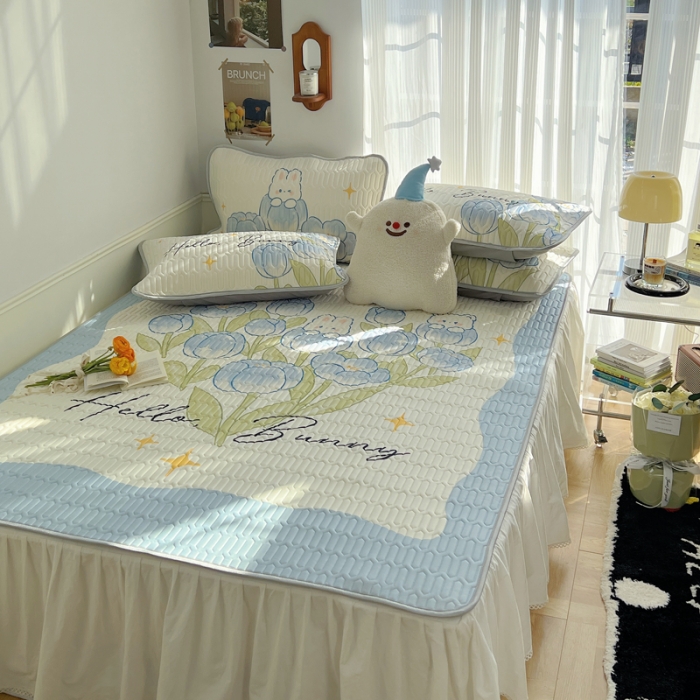 91家纺网 家纺一手货源 找家纺 慕尚  2025新款凉感丝大版乳胶凉席 蓝斯兔